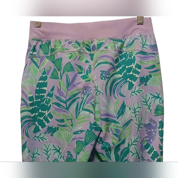 Lilly Pulitzer - NWT, Purple Iris Print Leggings, UPF 50+ Wicking,... - Picture 7 of 10